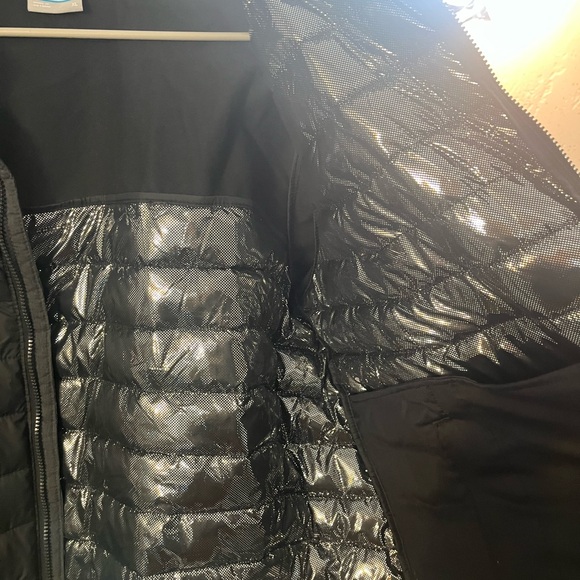 Men’s Columbia jacket with hood - Picture 7 of 7